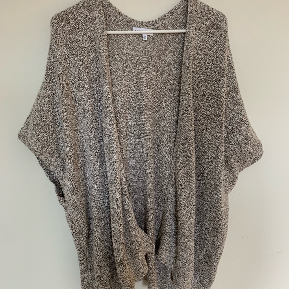 Aritzia community knitwear